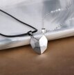 NASZYJNIK MAGNETYCZNY POŁÓWKI DWA SERCA DLA PAR (4)