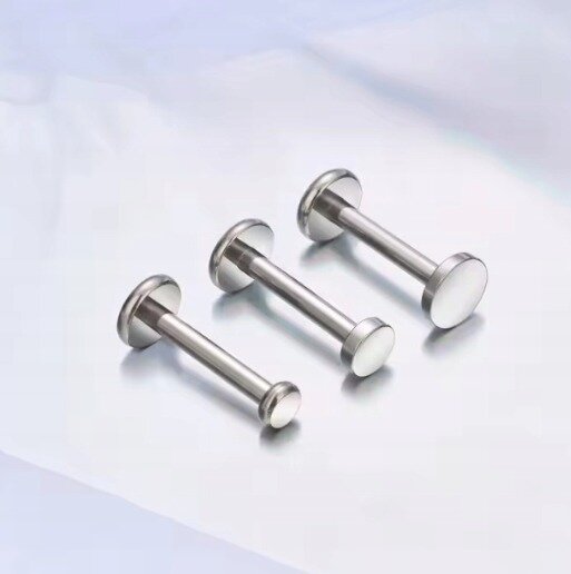 Tytanowy Kolczyk Labret PIERCING kształt Koła HELIX Lobe 1,2/6-10/4 MM (3)
