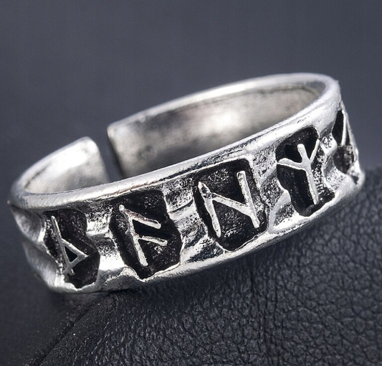 Sygnet Pierścień Viking Amulet Punk Gothic prezent (2)