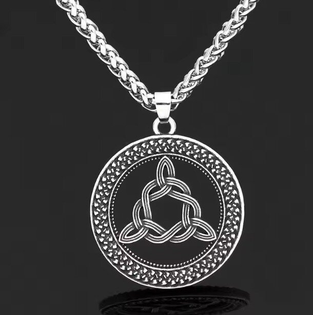 Srebrny Naszyjnik Vikingów Okrągły Amulet Nordic Retro (4)