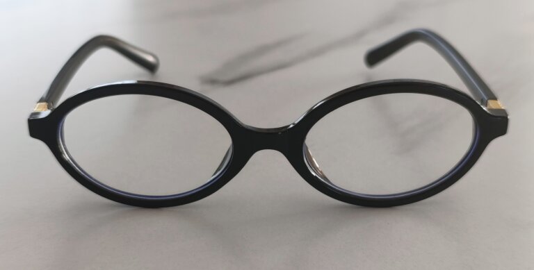Eleganckie okulary zerówki – czarno-złote, styl retro vintage, unisex (4)