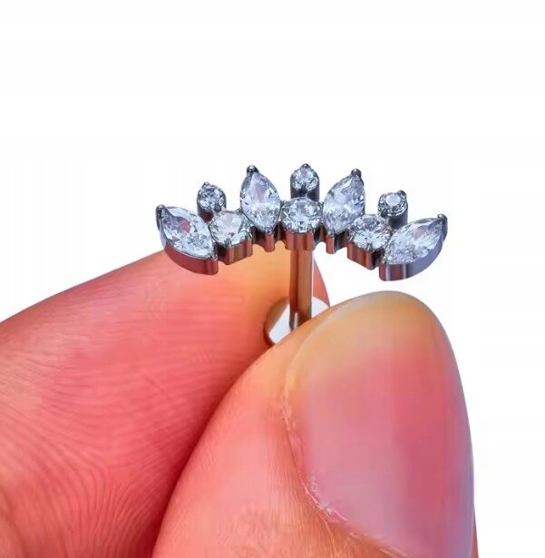 Tytanowy Kolczyk Labret PIERCING Cyrkonie ELEGANCKI HELIX Lobe (4)
