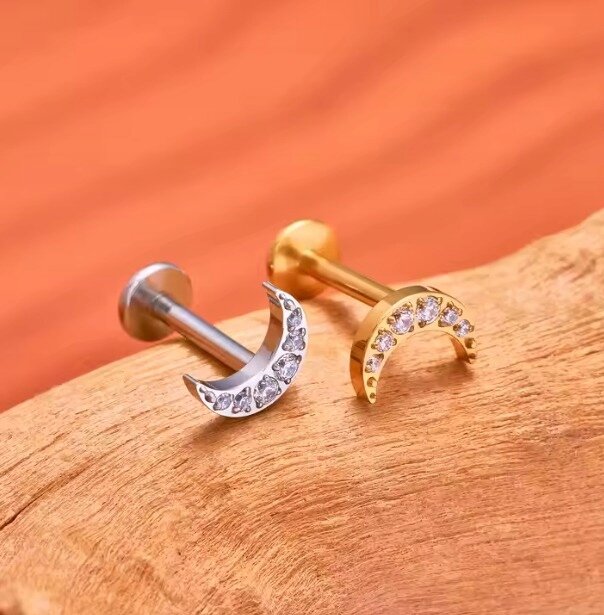 Tytanowy Kolczyk Labret PIERCING z Cyrkoniami Księżyc HELIX Lobe (3)