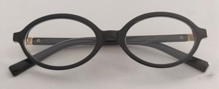Eleganckie okulary zerówki – czarno-złote, styl retro vintage, unisex (3)