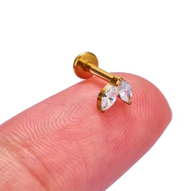 Tytanowy Kolczyk Labret PIERCING Cyrkonie ELEGANCKI HELIX Lobe (4)