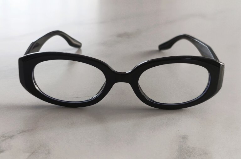 Czarne okulary zerówki w stylu retro, gruba oprawka, owalny kształt, unisex (4)