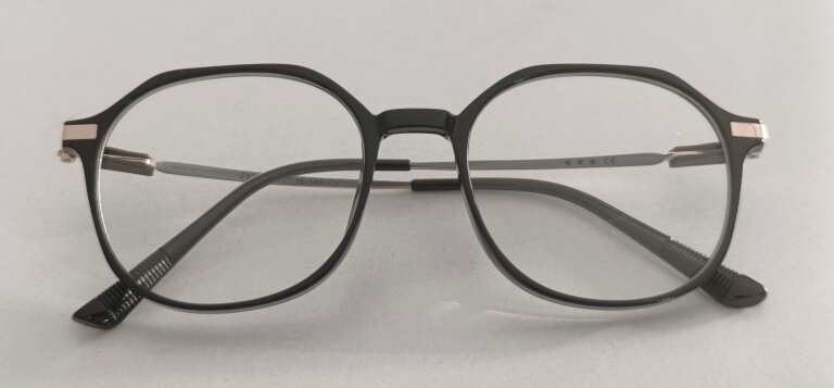Stylowe okulary zerówki damskie czarno-złote elegancki design, lekka oprawa (4)
