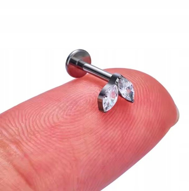 Tytanowy Kolczyk Labret PIERCING Cyrkonie ELEGANCKI HELIX Lobe (4)