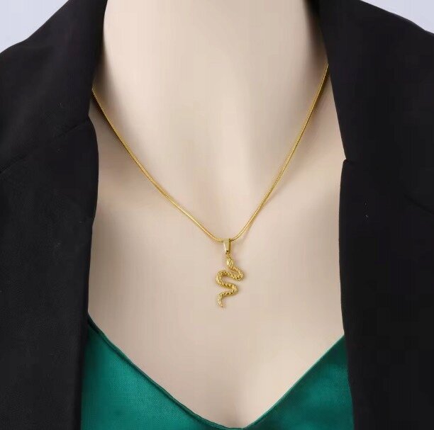 Naszyjnik Z Wężem Wąż Łańcuszek Stylowy STAL CHIRURGICZN Pozłacana 18K (6)