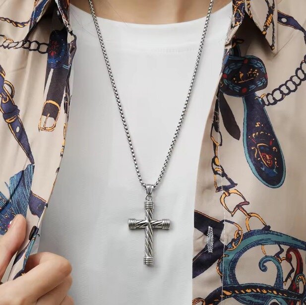 Męski Naszyjnik Wisiorek Krzyż Krzyżyk Twist Punk Gothic (4)